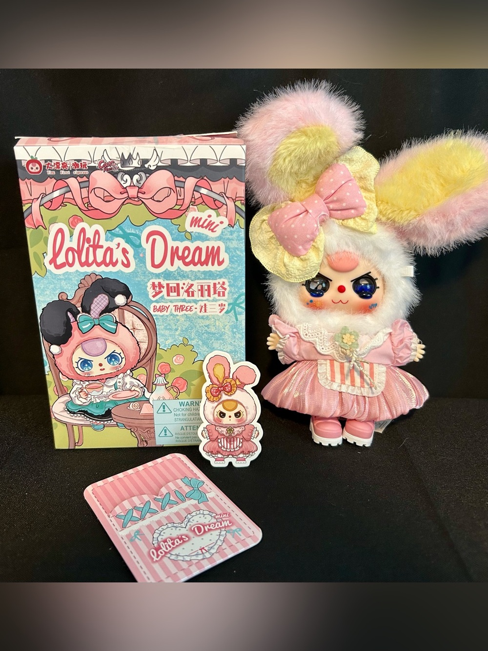 Lolita's Dream Mini. Cream Berry with special eyes